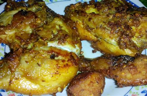 Resepi ayam ini khas untuk anda yang gilakan ayam goreng! Resipi Ayam Goreng Berempah - Resepi Bergambar