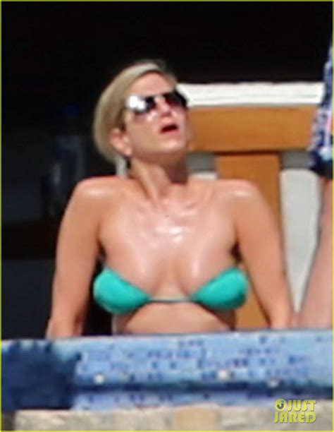 Photo Jennifer Aniston Wears Barely There Bikini In Cabo Photo