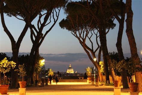 12 Beautiful Gardens In Rome You Must Visit Touriocity Aranci