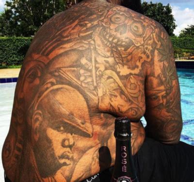 Advance tattoo קרם מארז 20 יח'. Rick Ross draws tattoo of Notorious B.I.G on his back ...