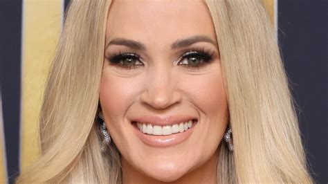 What Carrie Underwood Really Looked Like Before She Got Famous