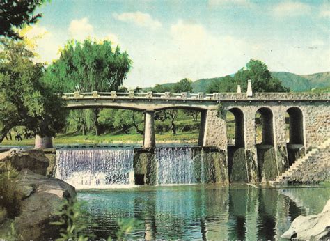 The air travel (bird fly) shortest distance between cordoba and la falda is 45 km= 28 miles. Heráldica en la Argentina: Escudo de La Falda (Córdoba)