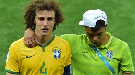 Travel to westfall and find agent kearnen for your debriefing. » AMAZONAS ATUAL - Thiago Silva e David Luiz são eleitos ...