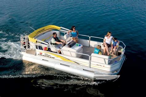 Research Sun Tracker PARTY BARGE Signature Series Pontoon Boat On Iboats Com