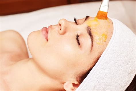 Chemical Peeling Treatment in Varanasi, India - Skin Resurfacing