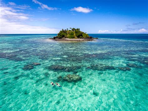 Experience Snorkeling In Fijis Blue Lagoon At Turtle Island Fiji