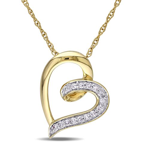 Diamond Accent 10kt Yellow Gold Heart Womens Pendant Necklace 17