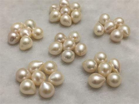 Kishore Motiwala Freshwater Drop Shape Off White Mm Loose Pearl