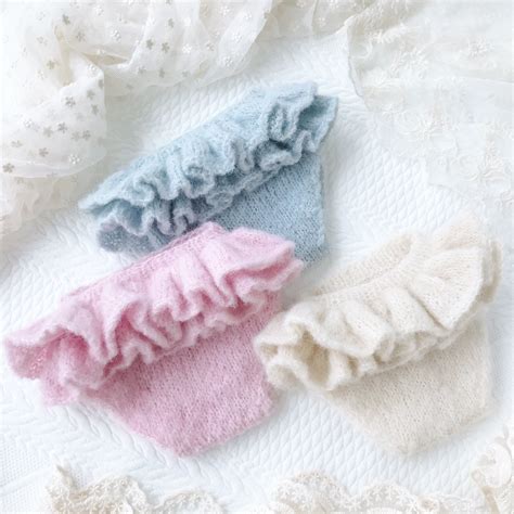 Newborn Baby Bloomers Knit Diaper Cover Etsy Baby Bloomers Baby