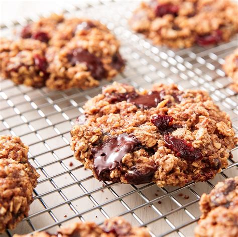 Navigating the holiday treat table can be tough when you have type 2 diabetes. Healthy Oatmeal Cookies | Recipe | Healthy oatmeal cookies ...