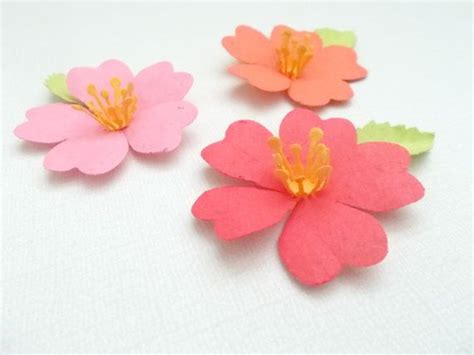 Make several of the crepe paper hibiscus flowers and you'll have a beautiful, tropical bouquet perfect for any summer time occasion! Tropical hibiscus flowers made with seeded paper. An eco ...