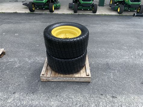 2022 John Deere R3 Turf Special Tires And Tracks Smithville On