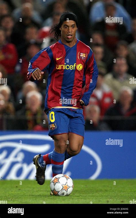 Ronaldinho Fc Barcelona Nou Camp Barcelona Spain 07 November 2007 Stock