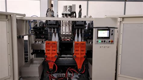 5l Three Head Automatic Extrusion Blow Molding Machine For Pe Pp Ps