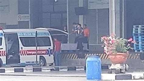 Tim Pemkab Nagan Raya Jemput Jenazah Tkw Yang Meninggal Di Malaysia Di Bandara Kualanmu