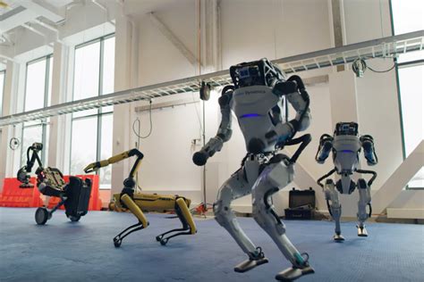 Boston Dynamics Shows Off Its Robot Which Now Dances Better Than Me Boston Dynamics Robot