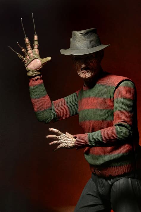 Closer Look Nightmare On Elm Street Pt 2 Freddy Krueger 14 Scale