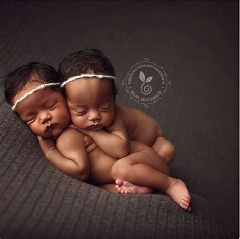 Awe I Want Twins Beautiful Black Babies Black Twin Babies