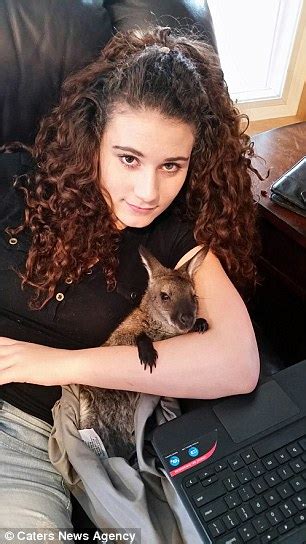 Portland Oregon Teenager Who Suffers Anxiety Takes Wallaby To School