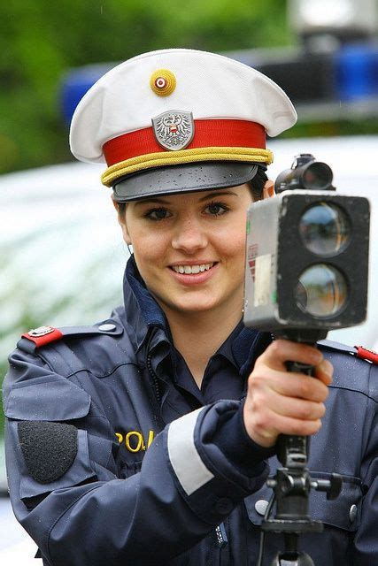 Most Beautiful Women Police Force In The World 20 Photos Police