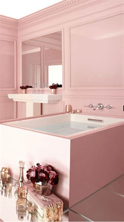 10 Modern Pink Bathroom Ideas
