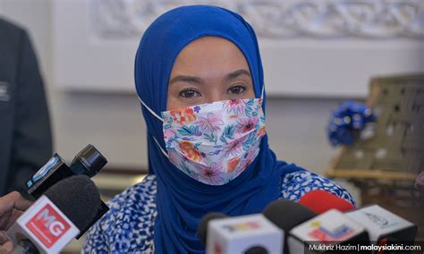 Memberi maksud orang kurang upaya 2. Ras Adiba: M'sia digesa tandatangani Perjanjian Marrakesh ...