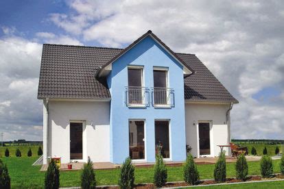 Ein schlüsselfertiges fibav haus des typ hohen neuendorf gemäß bauleistungsbeschreibung der serie ein fibav haus bietet die modernste ausstattung, unter anderem mit folgenden highlights FIBAV Immobilien GmbH - www.immobilien-journal.de