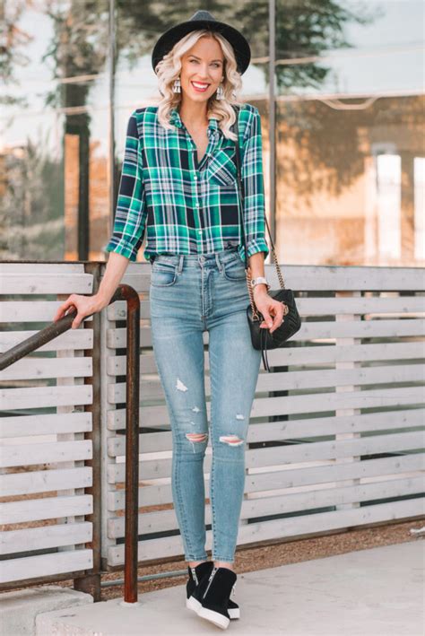 10 Ways To Wear A Flannel Shirt This Fall Straight A Style