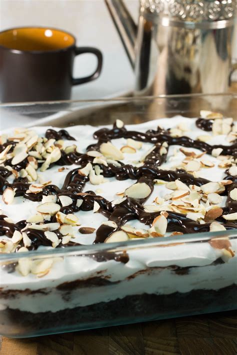 Chocolate, coffee and cream together create a tantalizing frozen confection. Mississippi Mud Pie Lasagna | FaveSouthernRecipes.com