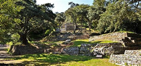 Zona Arqueológica De Ranas Sierra Gorda México