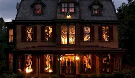 20 Best Halloween Decorated Houses Magzhouse