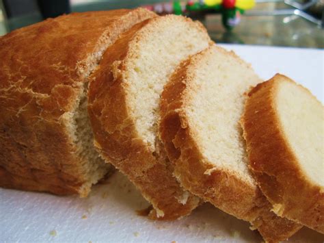 Amish friendship bread starts with a friendship bread starter. Sweet White Amish Friendship Bread | Friendship Bread Kitchen