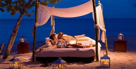 The Ultimate Getaway Romantic Beach Getaways Honeymoon Packages In India Sunset Vacations