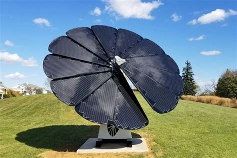 Smartflower Solar Tracker A Change For Residential Solar