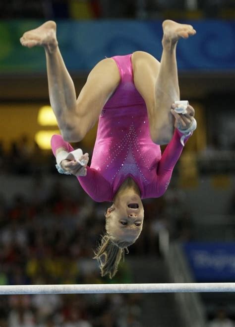 Pin By Dame On Gymnast Female Gymnast Nastia Liukin Gymnastics