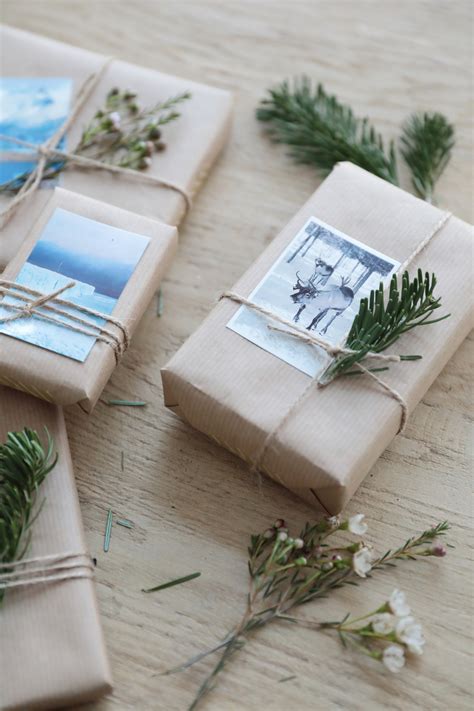 Des paquets cadeaux facile et rapide à réaliser avec des photos et du kraft