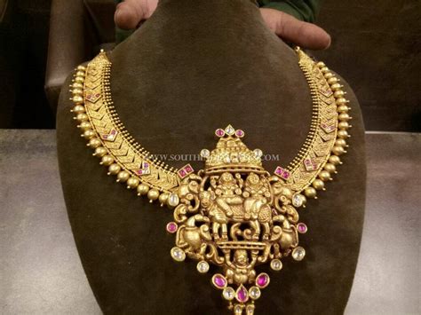 Gorgeous Gold Antique Temple Necklace Model ~ South India Jewels