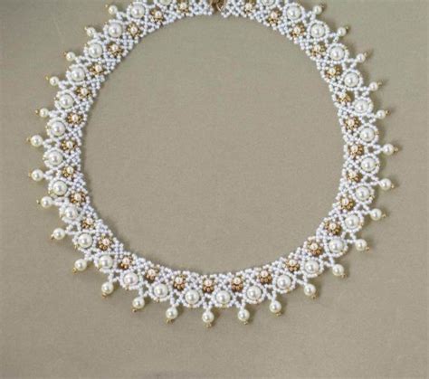 This Beaded Bridal Jewelry Is Wedding Worthy Handmade