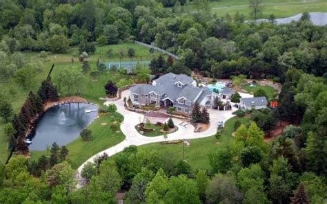 Buy Eminems House In Michigan 19 Million Dollars