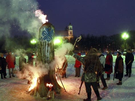 The Most Fascinating Winter Solstice Celebrations Around The World Winter Solstice Celebration