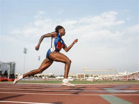  Jackie Joyner-Kersee: A Legend in Track and Field 