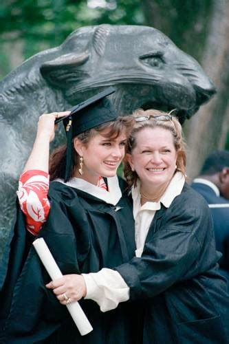 Brooke Shields Graduates From Princeton 1987