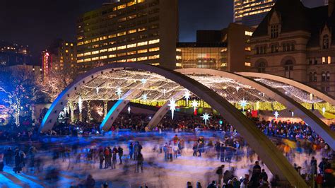 Ice Rink At Nathan Phillips Square Toronto Bing Gallery