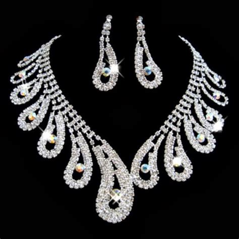 Beauty And Fashion Bridal Silver Jewelry Sets