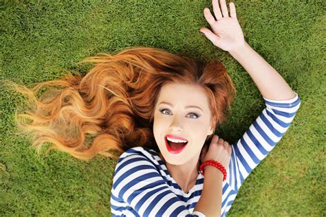 Yulia Savicheva Women Singer Redhead Russian Russian Women Grass Lipstick Smiling Lying Down