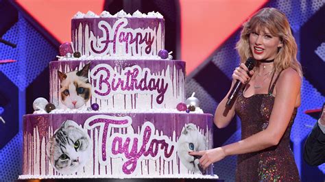 Taylor Swift Celebrated Her 30th Birthday With An Over The Top Holiday