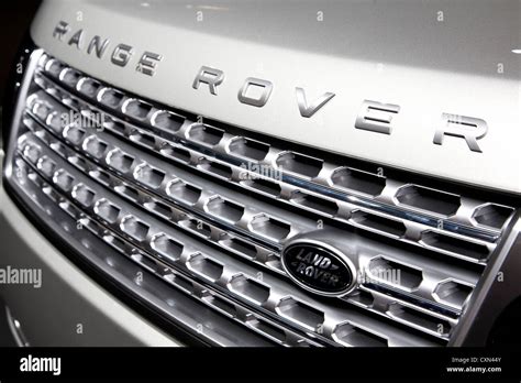 Range Rover Auf Der Paris Motor Show 2012 Stockfotografie Alamy