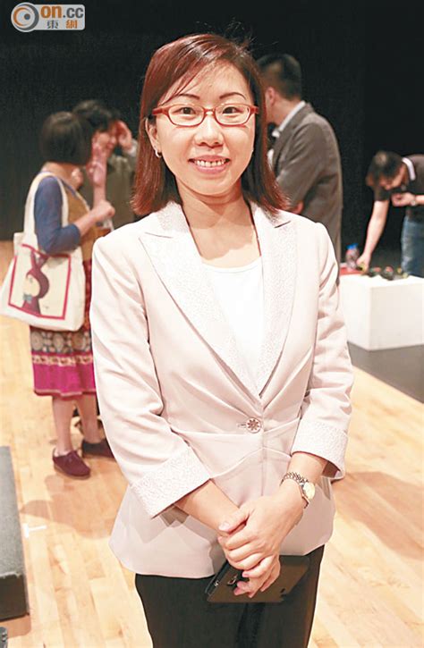 She has served as a councillor of taipei city council since 2018. 政情：中環出更：黎穎瑜靠獎學金「探索世界」 - 東方日報