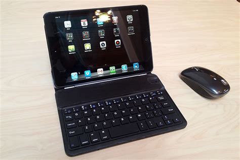 Jump Desktops Awesome Ipad Bluetooth Mouse Feature Pocketables