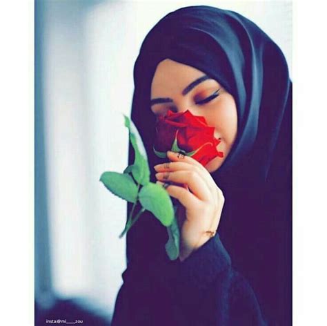 Black ♥ Hijabi Girl Beautiful Hijab Girl Hijab